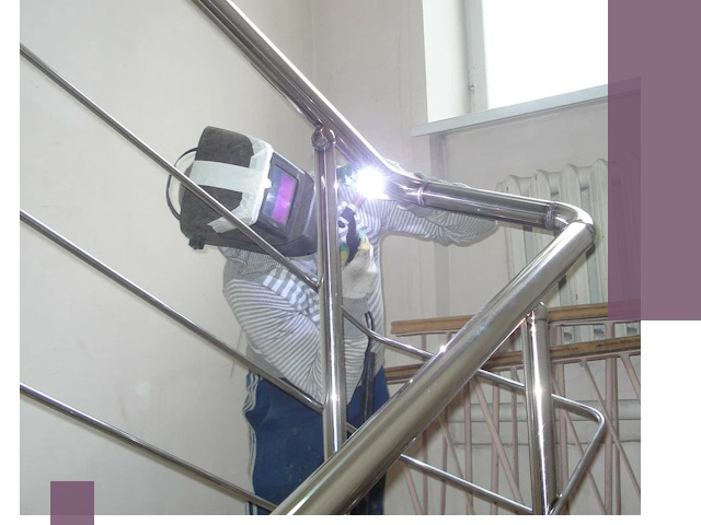 Монтаж перил и ограждений качественно в Сестрорецке