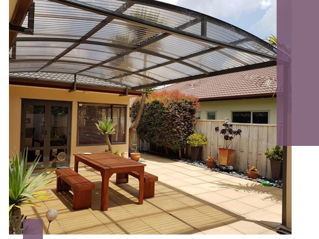 Навесы во двор под ключ в Сестрорецке — изготовление и монтаж