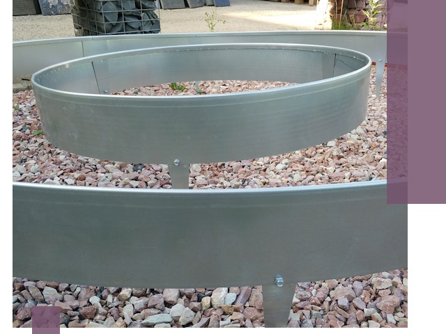 Нержавеющие бордюры под ключ в Сестрорецке — изготовление и монтаж