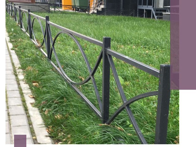 Газонные ограждения из металла в Сестрорецке — монтаж и продажа
