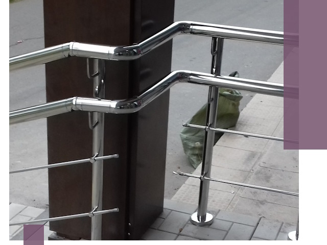 Монтаж поручней из нержавеющей стали в Сестрорецке качественно и быстро